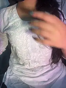 miss-Riya-00100 online show from February 2026 06:30:01 PM