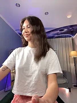 Mia Sleem online show from November 2025 08:40:01 AM