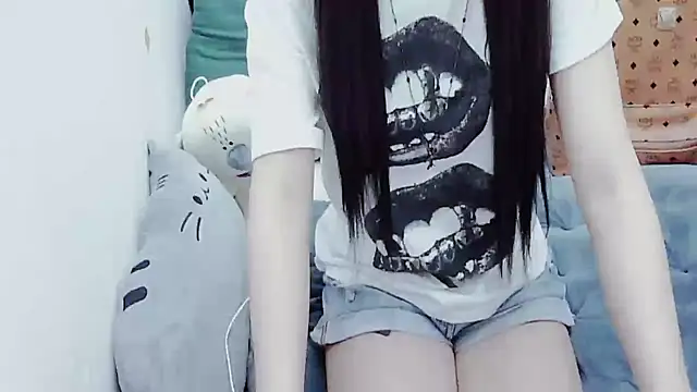 Alice-Hot88 online show from November 2025 12:28:02 PM