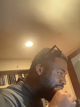 BlackWood777777 online show from November 2025 10:53:02 PM