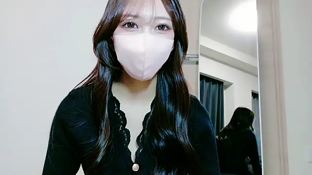 Snapshot of alicechan_v chatting on May 2026 11:17:01 AM alicechan v online show from May 2026 11:17:01 AM