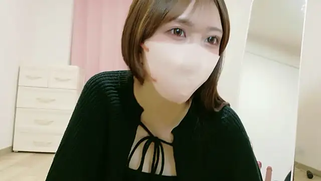Snapshot of alicechan_v chatting on July 2026 11:14:01 AM alicechan v online show from July 2026 11:14:01 AM