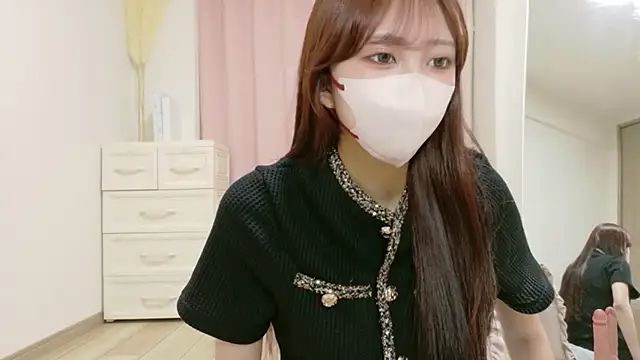Snapshot of alicechan_v chatting on July 2026 11:17:02 AM alicechan v online show from July 2026 11:17:02 AM