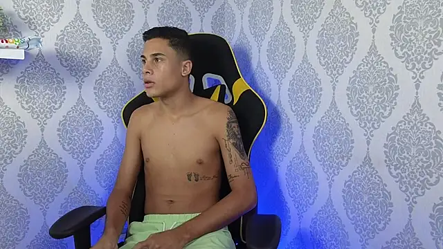 The big twink x online show from November 2025 07:26:02 PM