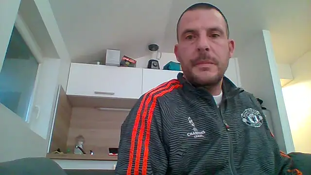 jejet771 online show from November 2025 03:48:02 PM