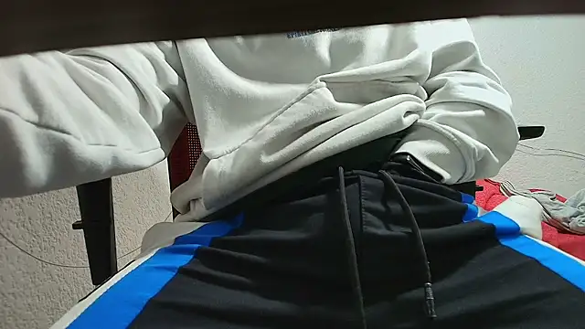 Daisuke 01 online show from November 2025 09:28:01 PM