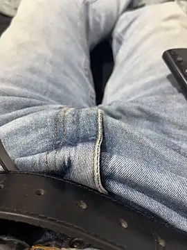 Daisuke 01 online show from December 2025 03:36:02 AM