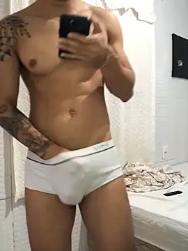 Snapshot of dot_21cm_ chatting on April 2026 03:40:02 AM dot 21cm online show from April 2026 03:40:02 AM