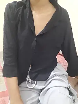 Alpee kumri online show from January 2026 05:04:01 PM