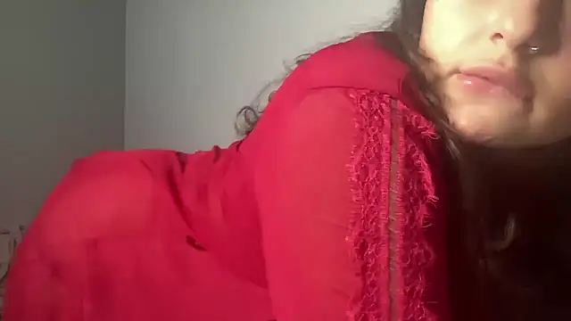 ELpatronn94 online show from April 2026 06:13:02 PM