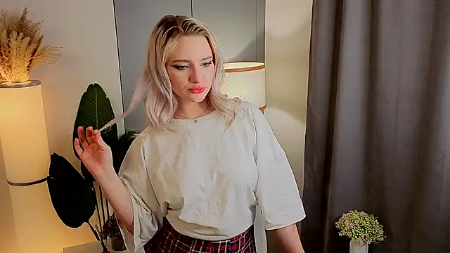 DorthaDunt online show from November 2025 11:31:01 PM