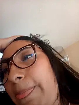 Snapshot of Bizcochitoc4 chatting on November 2025 09:04:01 PM Bizcochitoc4 online show from November 2025 09:04:01 PM