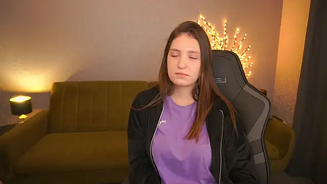 MarryLins online show from November 2025 02:17:01 PM