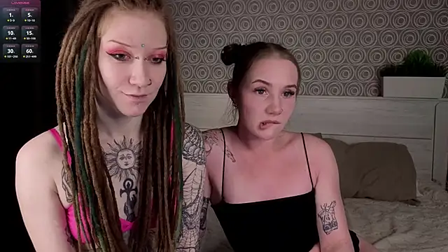 Snapshot of BobbieNibbe chatting on February 2026 01:09:02 AM BobbieNibbe online show from February 2026 01:09:02 AM