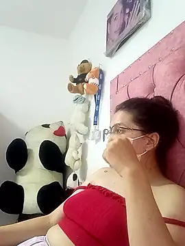 dulcecielo  online show from January 2026 12:13:01 AM