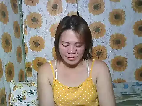 Smilinglovely online show from March 2026 06:17:01 AM