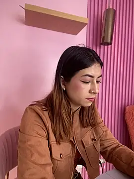 MaddieHunter online show from January 2026 01:05:02 PM