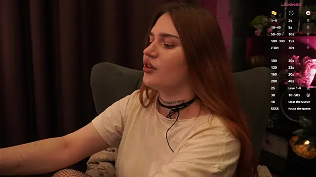 LucyLuice online show from December 2025 05:13:01 AM