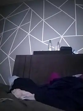 Reynpau19 online show from November 2025 06:26:02 AM