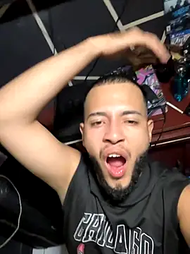 tratosucio online show from December 2025 05:15:02 AM