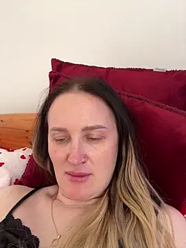 TomilaSi online show from February 2026 10:52:01 AM