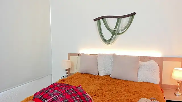 Ivonne parker online show from December 2025 07:40:02 PM