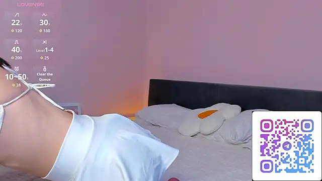 lally cute online show from December 2025 11:25:02 AM