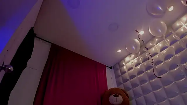 Snapshot of sol-angel chatting on February 2026 04:02:01 PM sol-angel online show from February 2026 04:02:01 PM