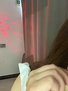 boniu-mimi online show from December 2025 04:29:01 AM