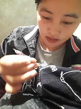 Snapshot of mai-mai-97 chatting on November 2025 06:10:02 PM mai-mai-97 online show from November 2025 06:10:02 PM