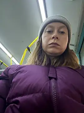 Brooke lover online show from March 2026 06:47:02 PM