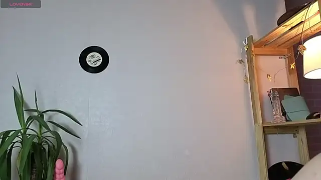 Me1inMonro online show from November 2025 05:42:02 AM