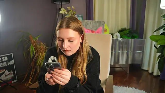 MitsukoBaral online show from November 2025 12:49:02 PM