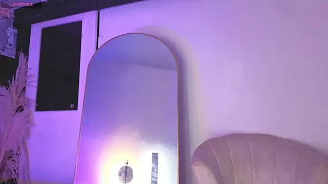 megan lenon online show from June 2026 02:24:02 AM