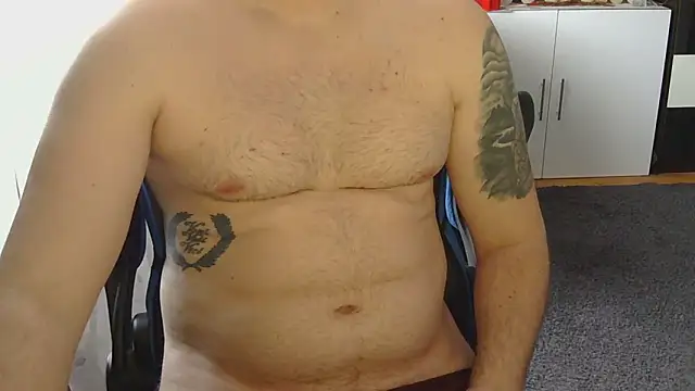 theh0tdick online show from April 2026 10:19:02 AM