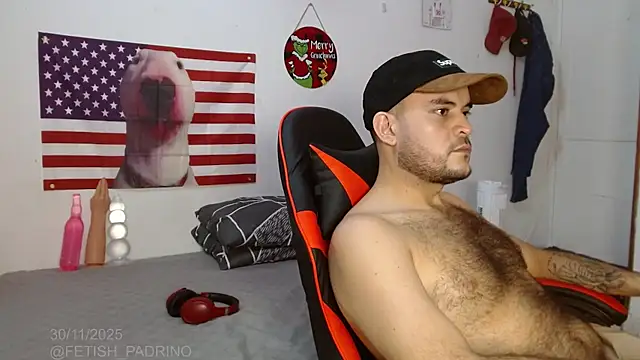 holegape online show from December 2025 04:06:01 AM