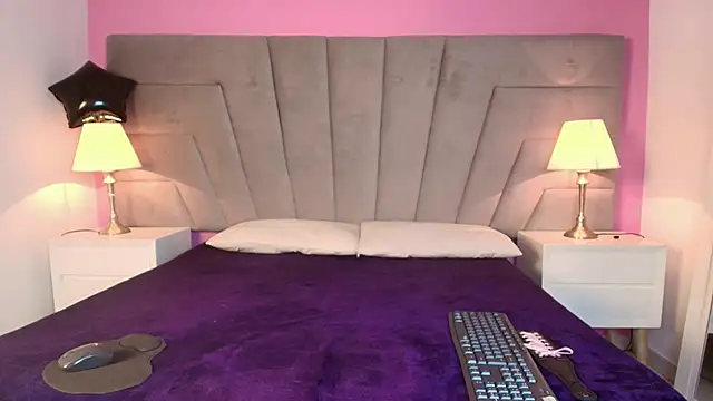 Snapshot of Emilyroth chatting on January 2026 07:19:02 PM Emilyroth online show from January 2026 07:19:02 PM