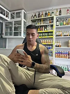 OliverWest04 online show from July 2026 09:51:01 PM