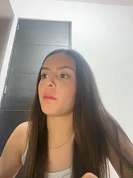 Natalia salas17 online show from November 2025 06:13:01 AM