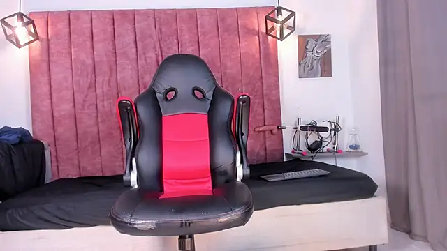 Noah Katz online show from December 2025 02:53:02 AM