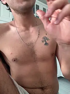 Snapshot of Bigefe chatting on February 2026 01:15:01 PM Bigefe online show from February 2026 01:15:01 PM