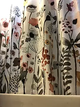 Snapshot of xxxenzo1 chatting on December 2024 06:31:02 PM xxxenzo1 online show from December 2024 06:31:02 PM