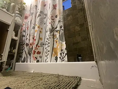 Snapshot of xxxenzo1 chatting on January 2025 02:44:01 PM xxxenzo1 online show from January 2025 02:44:01 PM