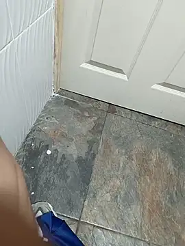 MRheisemberg online show from November 2025 04:34:02 AM