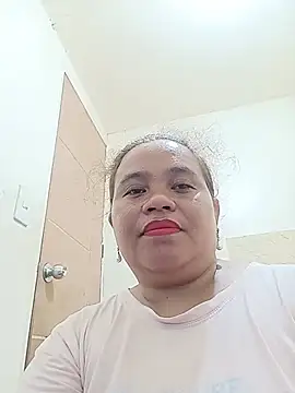 Snapshot of cutechubby chatting on May 2026 11:40:01 AM cutechubby online show from May 2026 11:40:01 AM