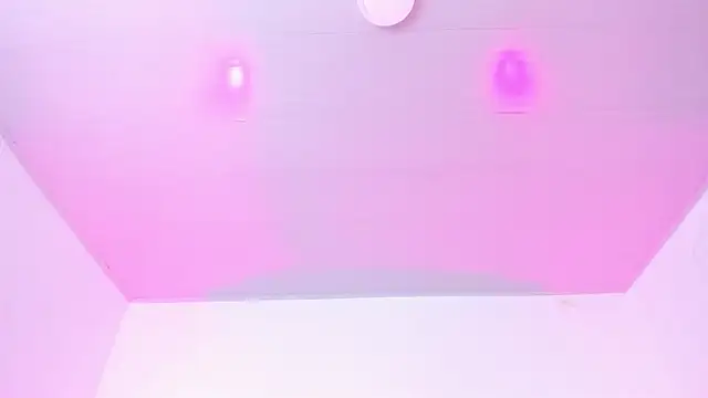 Gis Melody online show from December 2025 12:05:01 AM