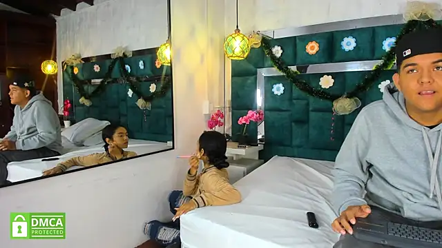  bonnyandclyde online show from January 2026 11:56:02 AM