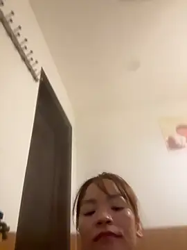 Snapshot of _Joyeveryday_ chatting on November 2025 02:53:02 PM Joyeveryday online show from November 2025 02:53:02 PM