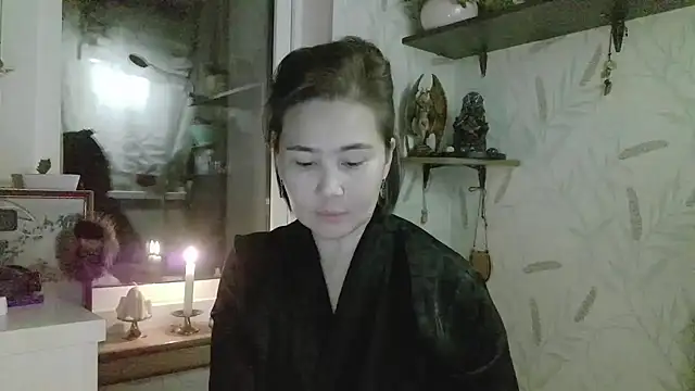 Snapshot of Nettie_Allie chatting on December 2025 07:43:01 PM Nettie Allie online show from December 2025 07:43:01 PM