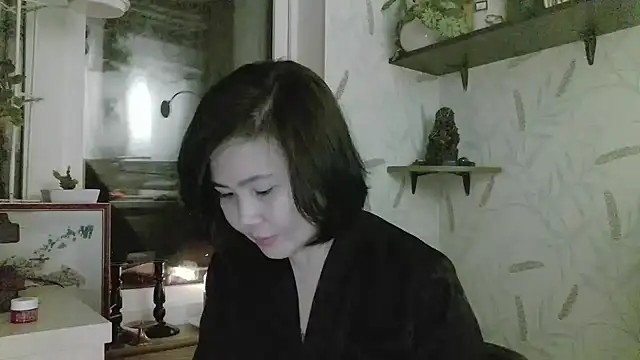 Snapshot of Nettie_Allie chatting on February 2026 07:35:01 PM Nettie Allie online show from February 2026 07:35:01 PM